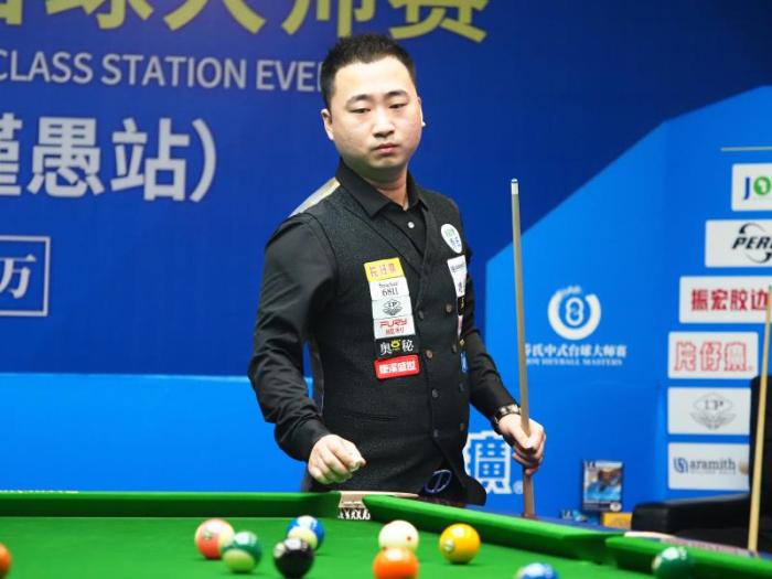 共同作用的 共同作用的