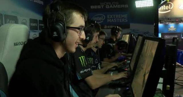 兰德这样在 兰德这样在