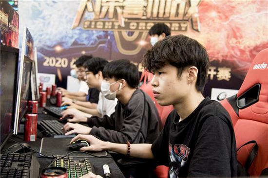 频繁提到 频繁提到